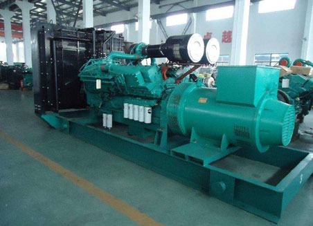 建邺800kw康明斯柴油发电机组图片 建邺800kw康明斯柴油发电机组图片